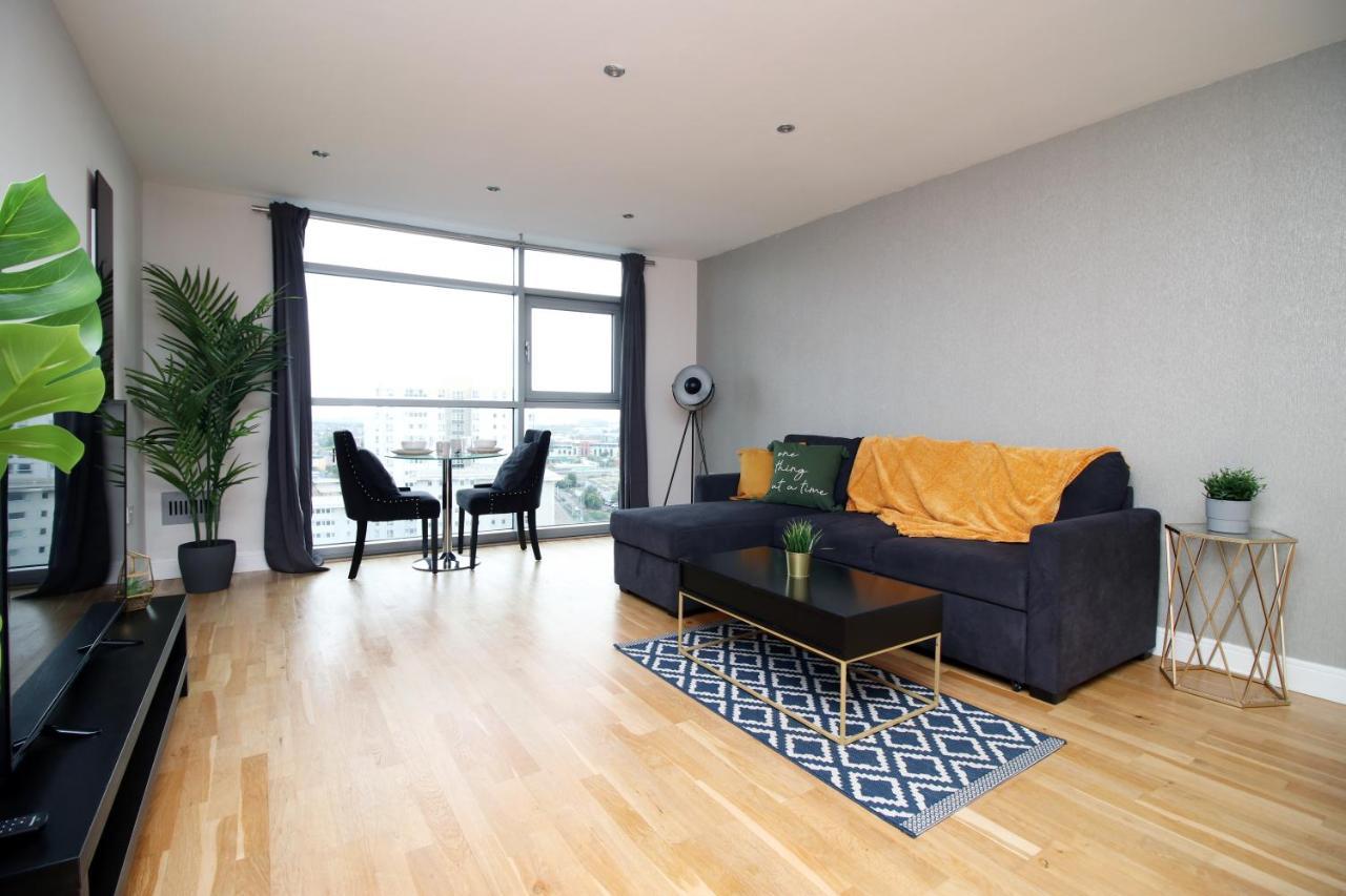 The View - Long Stay Offer - Modern Central Apartment And Parking By Cto Serviced Apartments Κάρντιφ Εξωτερικό φωτογραφία