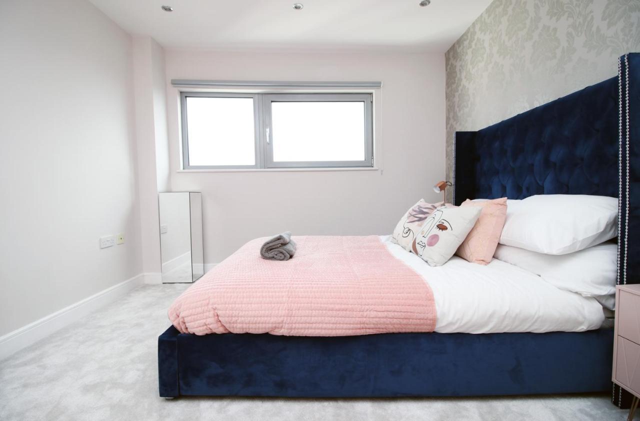 The View - Long Stay Offer - Modern Central Apartment And Parking By Cto Serviced Apartments Κάρντιφ Εξωτερικό φωτογραφία